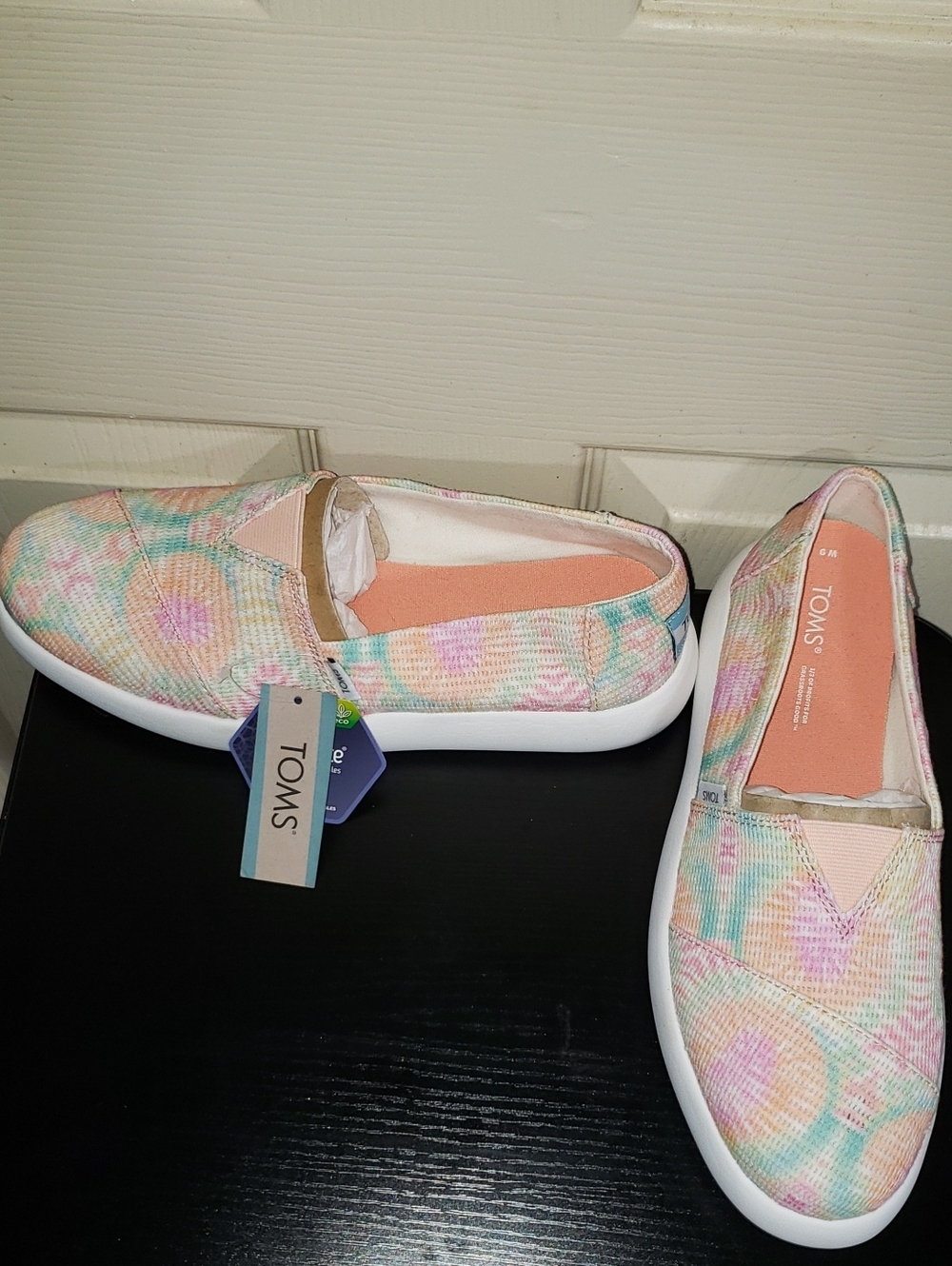 NWT Toms Alparaga Mallow Candy Pink Ortholite Foam Women Tie-Dye Slip-On Flats